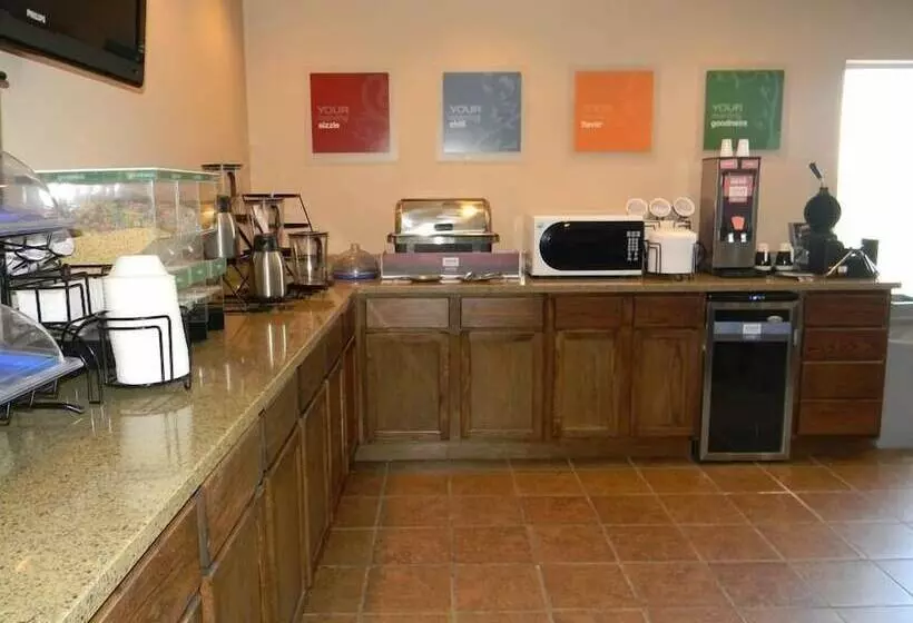 Boarders Inn & Suites By Cobblestone Hotels Munising