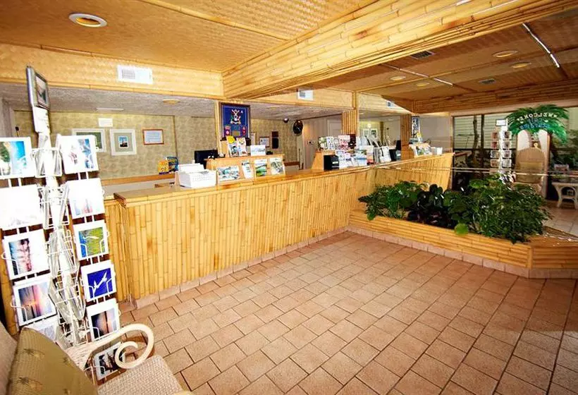 فندق Clarion - The Winds Oceanfront