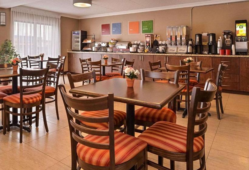 Отель Comfort Inn Brampton
