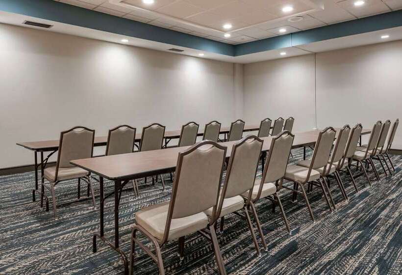 هتل Comfort Inn & Suites Downtown Brickell Port Of Miami