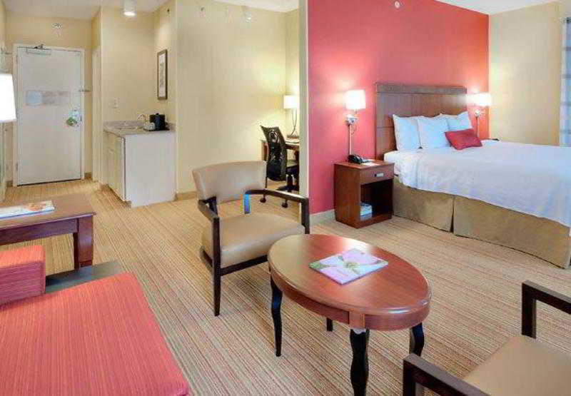 فندق Courtyard Raleigh Crabtree Valley