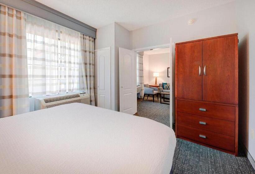 فندق Courtyard Raleigh Crabtree Valley