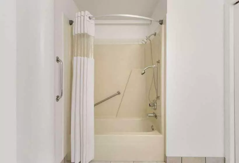 호텔 Days Inn By Wyndham Lethbridge