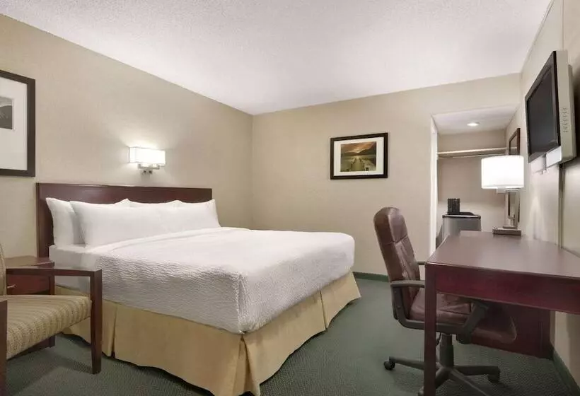 호텔 Days Inn By Wyndham Lethbridge
