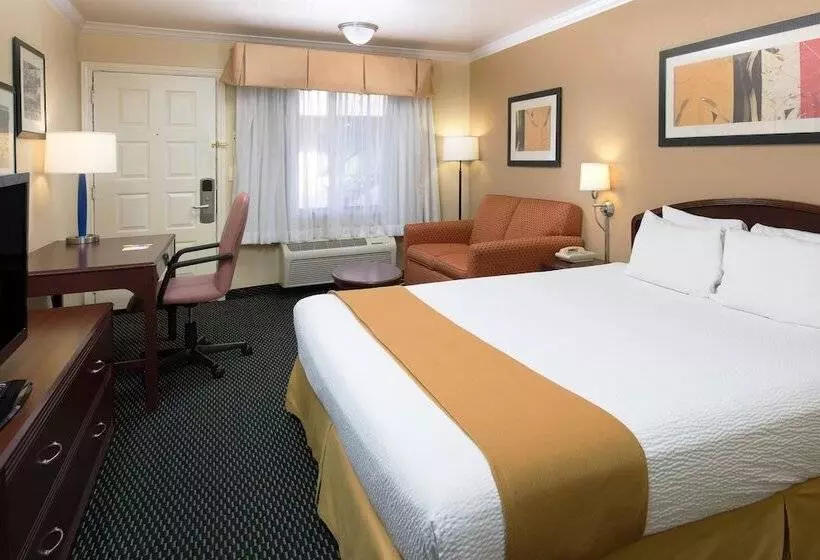 호텔 Days Inn By Wyndham Pinole Berkeley