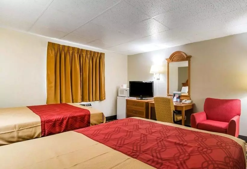 Отель Econo Lodge New Paltz