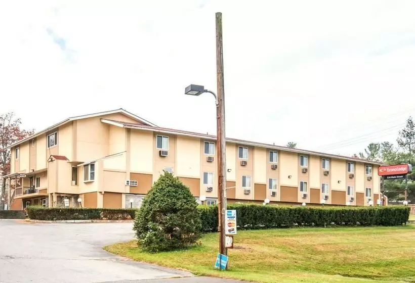 Отель Econo Lodge New Paltz