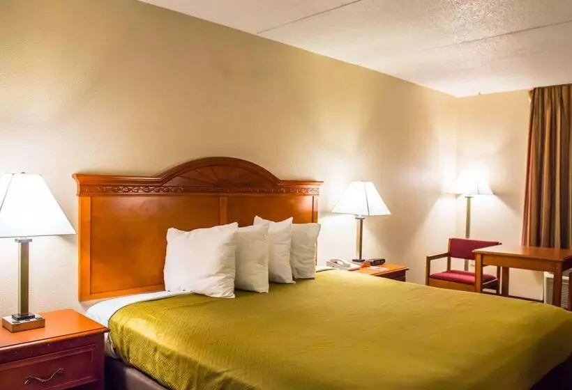 هتل Econo Lodge