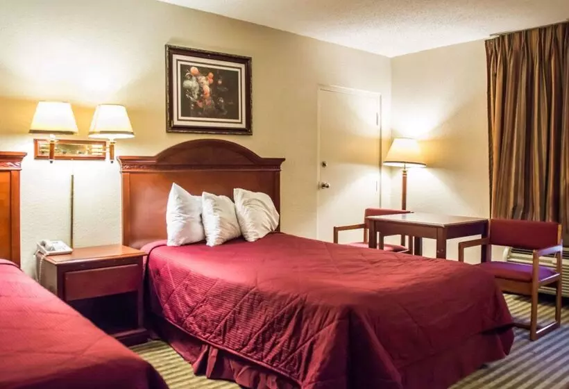 هتل Econo Lodge