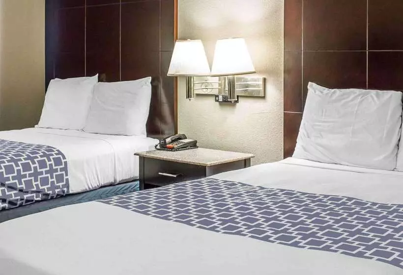 فندق Econo Lodge Scranton Near Montage Mountain