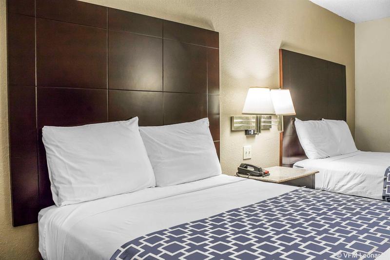 Отель Econo Lodge Scranton Near Montage Mountain