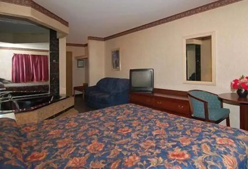 فندق Econo Lodge Scranton Near Montage Mountain