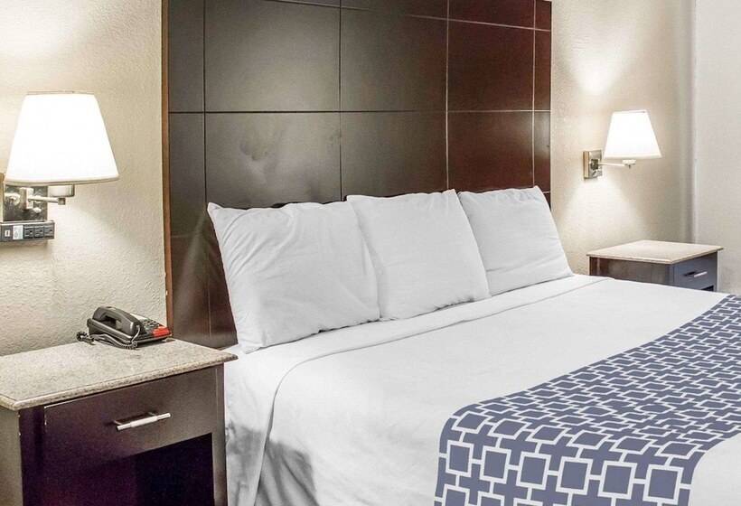 Отель Econo Lodge Scranton Near Montage Mountain