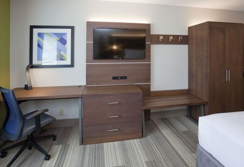 فندق Holiday Inn Express Roseville St. Paul, An Ihg