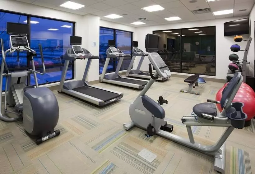 酒店 Holiday Inn Express Roseville St. Paul, An Ihg