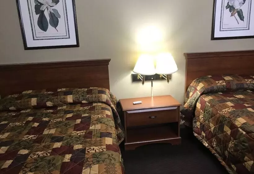 هتل Pennswoods Inn