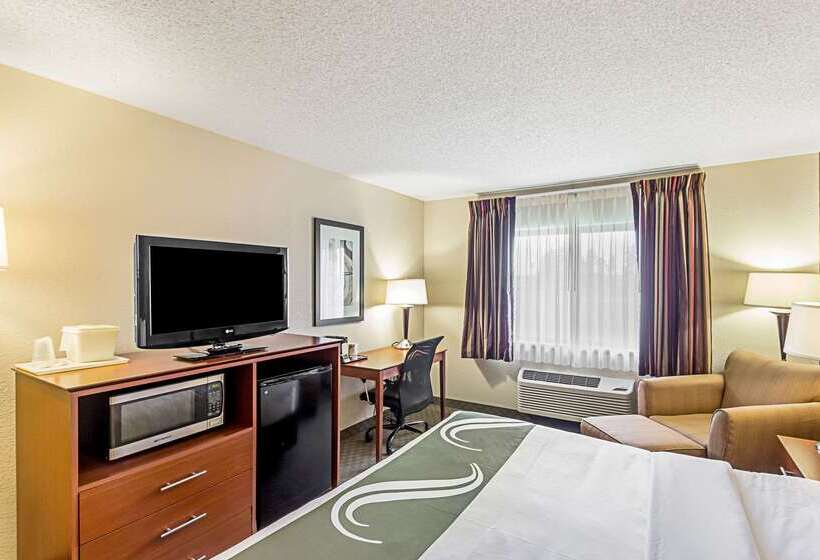 فندق Quality Inn