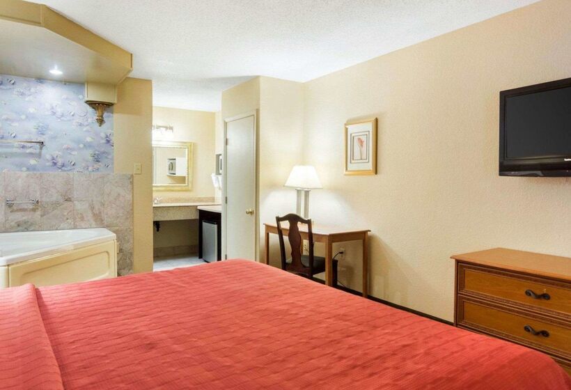 酒店 Quality Inn South Hill I 85