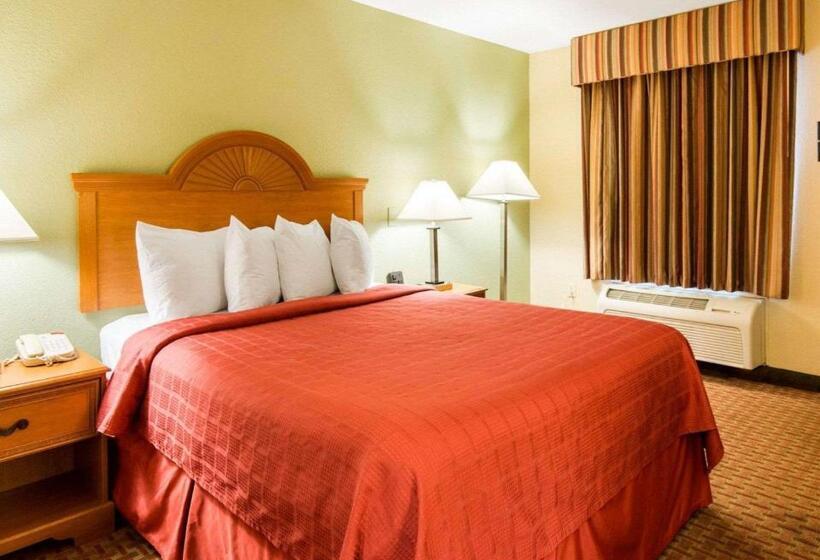 酒店 Quality Inn South Hill I 85