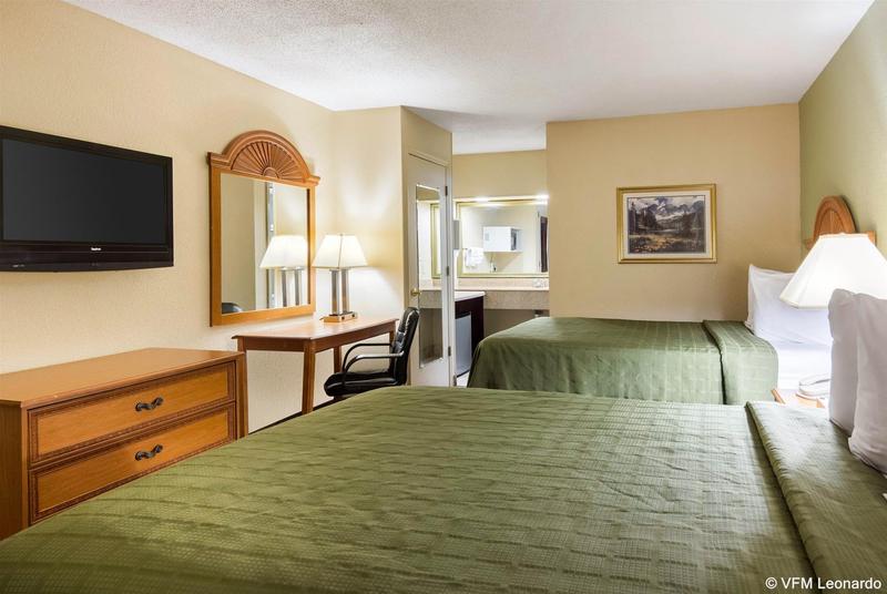 酒店 Quality Inn South Hill I 85