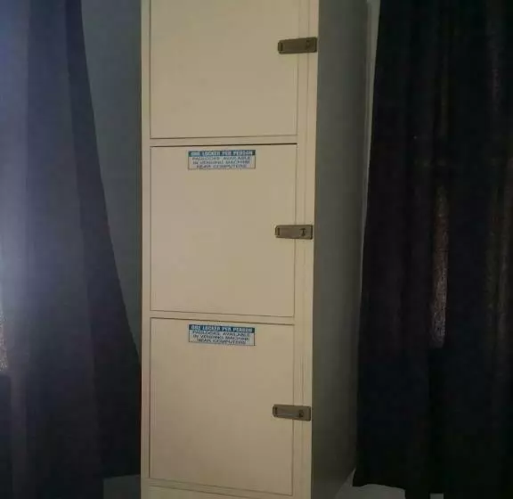 ホテル Reef Lodge Backpackers