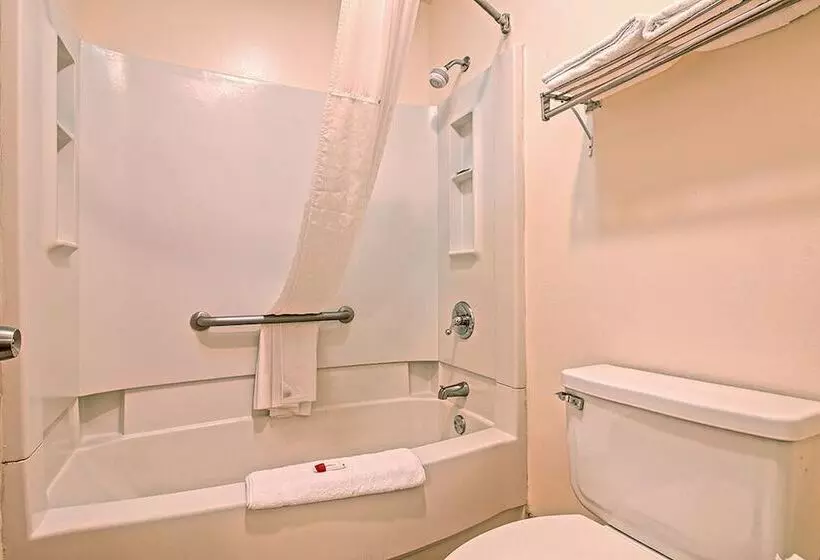 호텔 Regency Inn & Suites