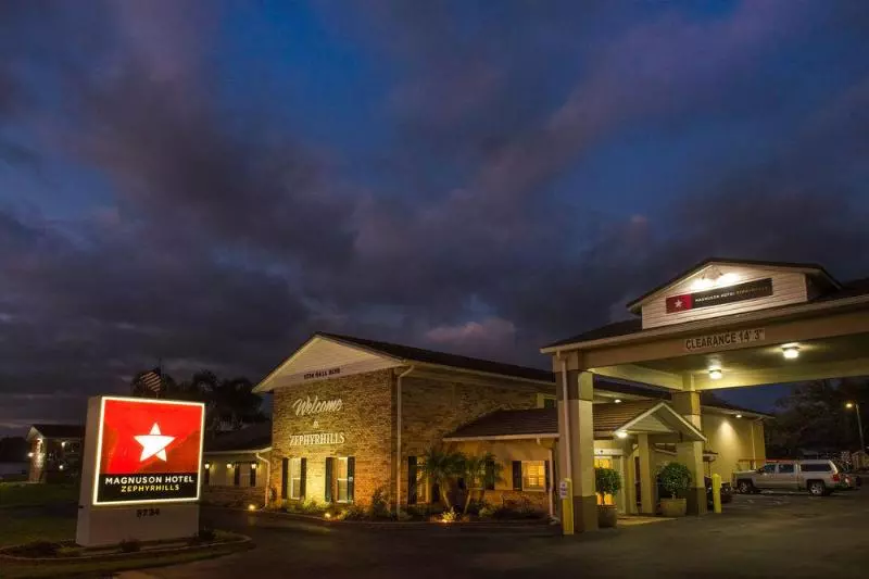Roadstar Hotel Zephyrhills
