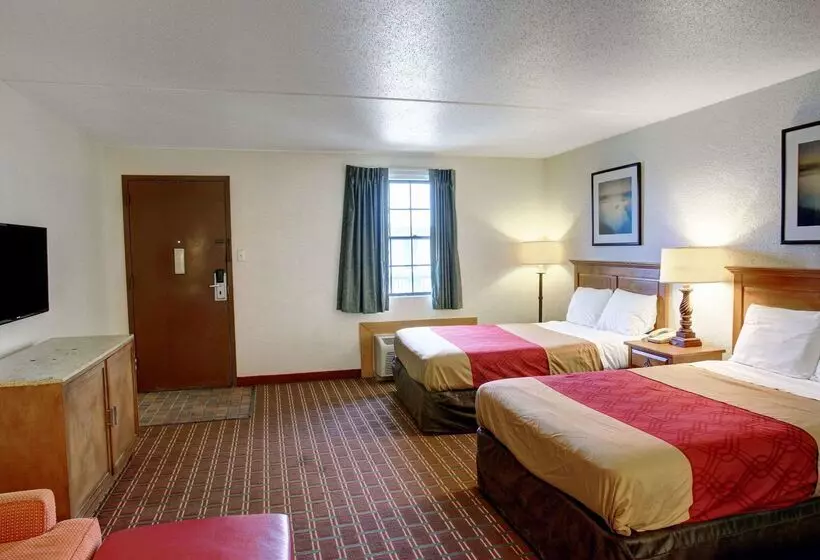 هتل Rodeway Inn New Braunfels