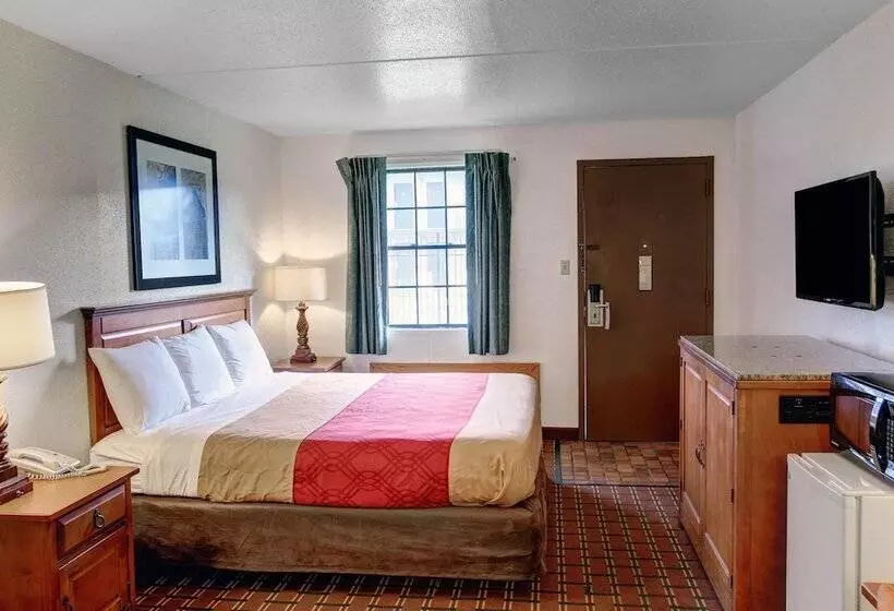 هتل Rodeway Inn New Braunfels