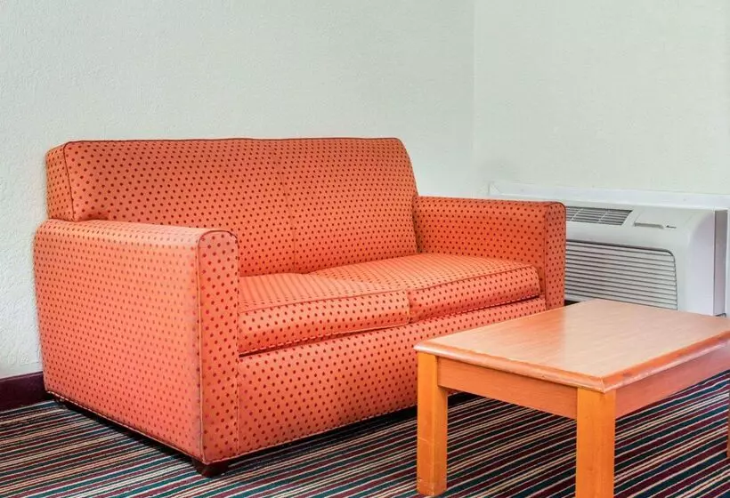 호텔 Rodeway Inn Stone Mountain