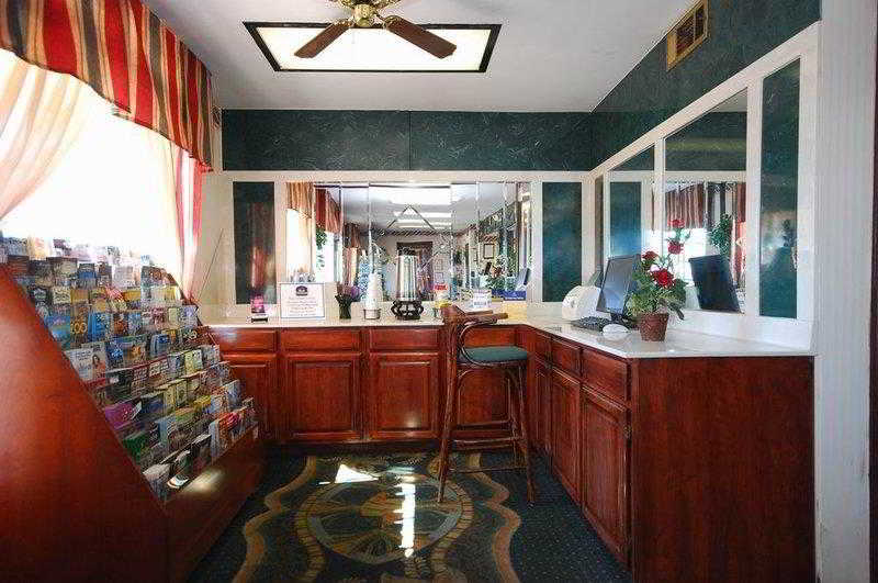 فندق Rodeway Inn & Suites