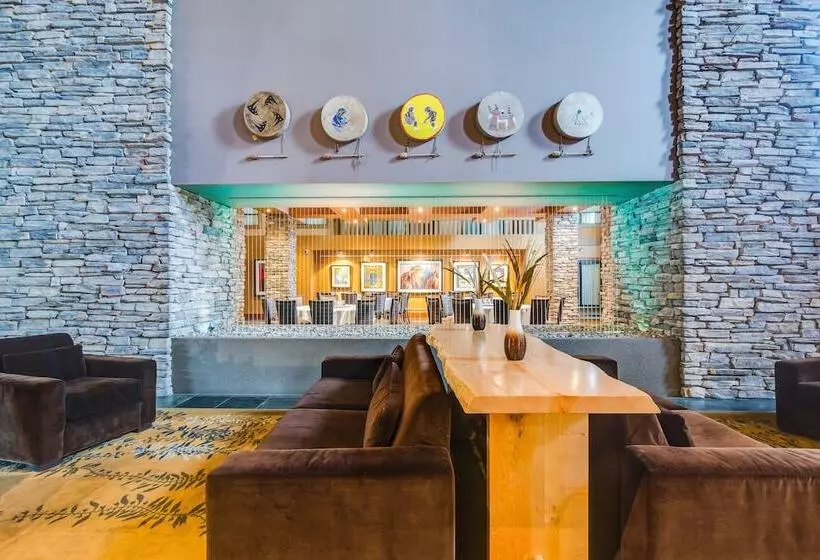 ホテル Sawridge Inn And Conference Centre Edmonton South