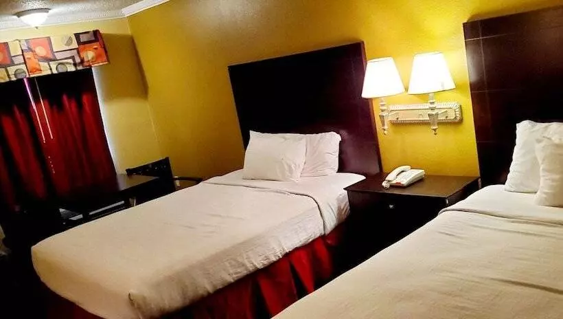 هتل Sweet Dream Inn