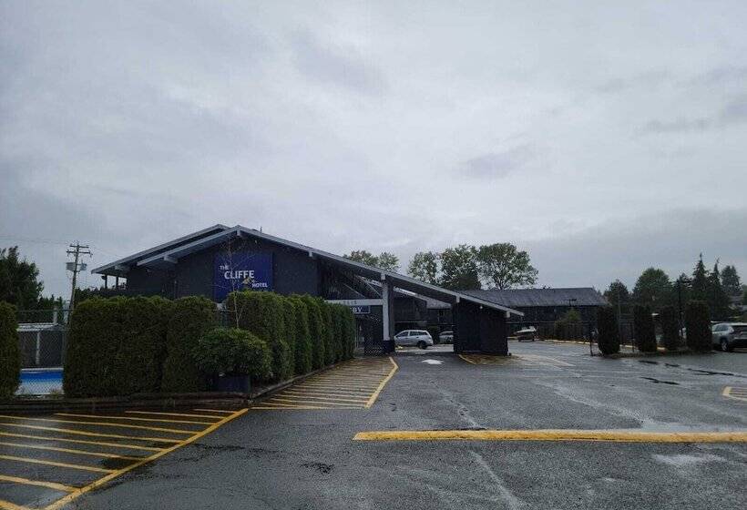 هتل Coast Courtenay