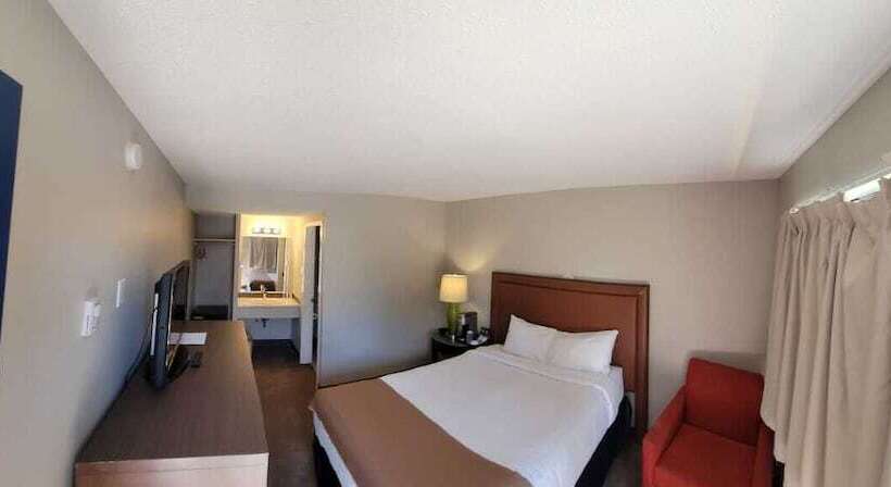 هتل Coast Courtenay