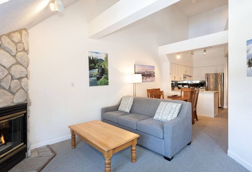 Lake Placid Lodge By Whiski Jack