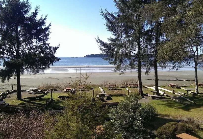 Mackenzie Beach Resort