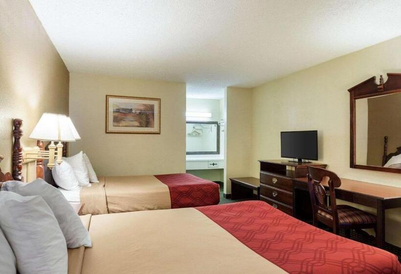 فندق Rodeway Inn