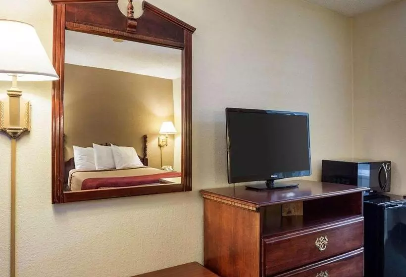 Отель Rodeway Inn