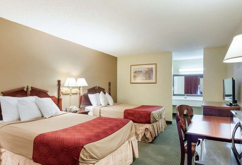 فندق Rodeway Inn