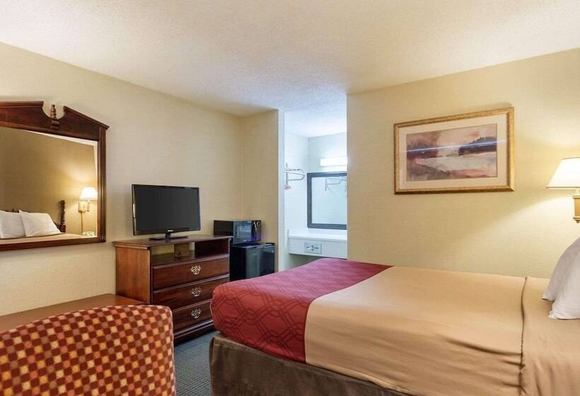 فندق Rodeway Inn