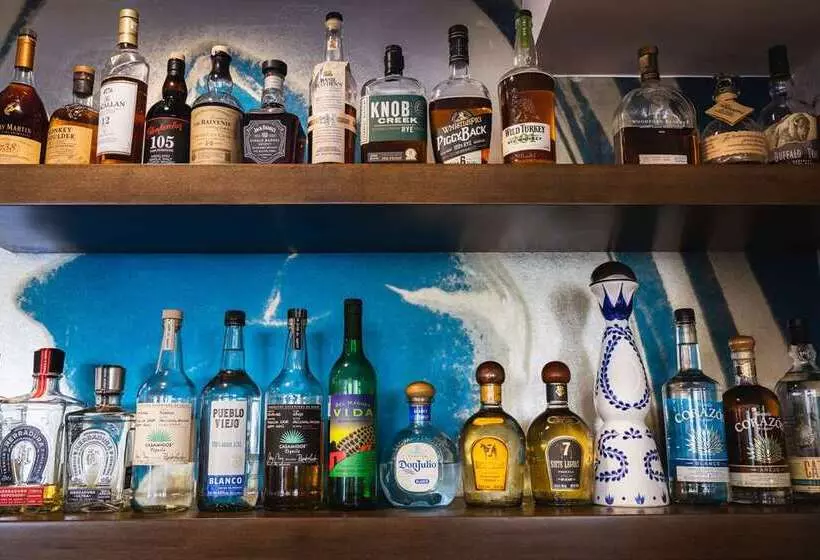 Redondo Beach Hotel, Tapestry Collection By Hilton