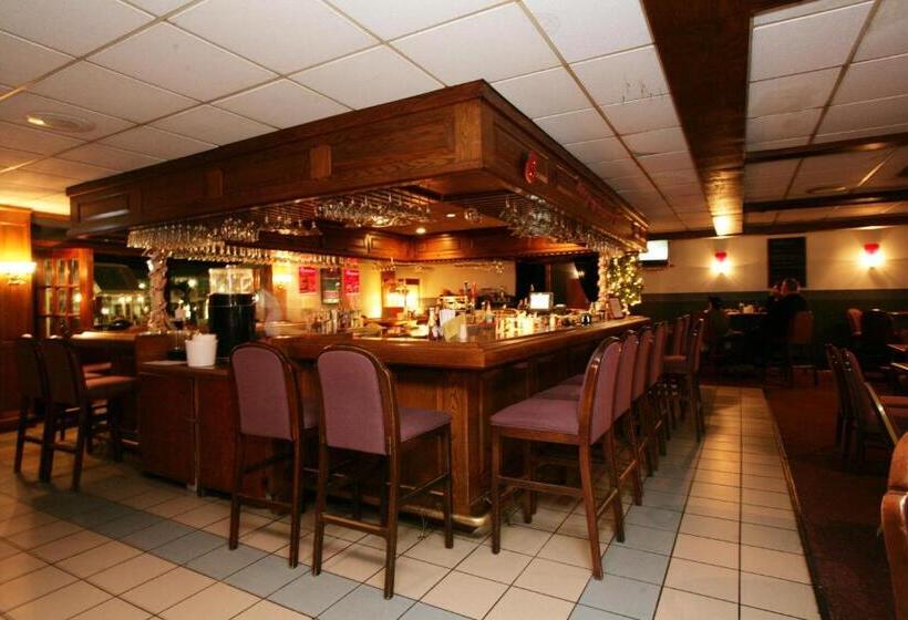 Sturbridge Host Hotel And Conference Center