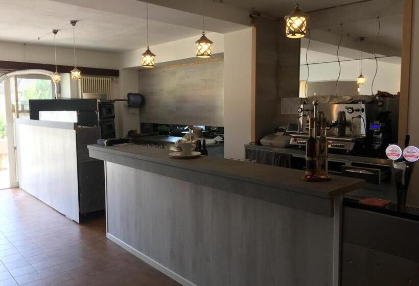 فندق Albergo Ristorante Belcantone