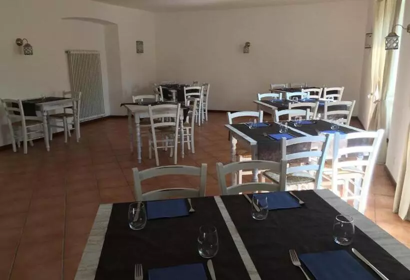 ホテル Albergo Ristorante Belcantone