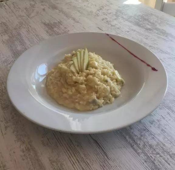 ホテル Albergo Ristorante Belcantone