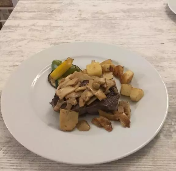 ホテル Albergo Ristorante Belcantone