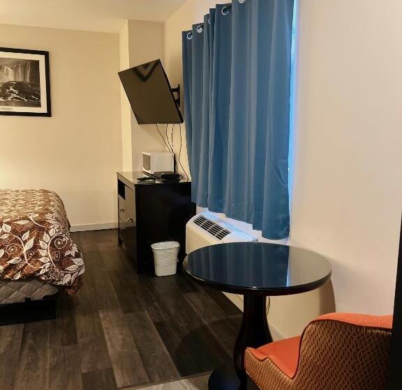 فندق Big Bird Inn