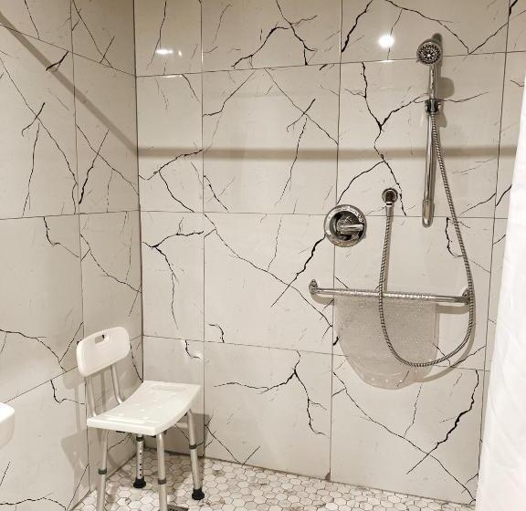 فندق Big Bird Inn