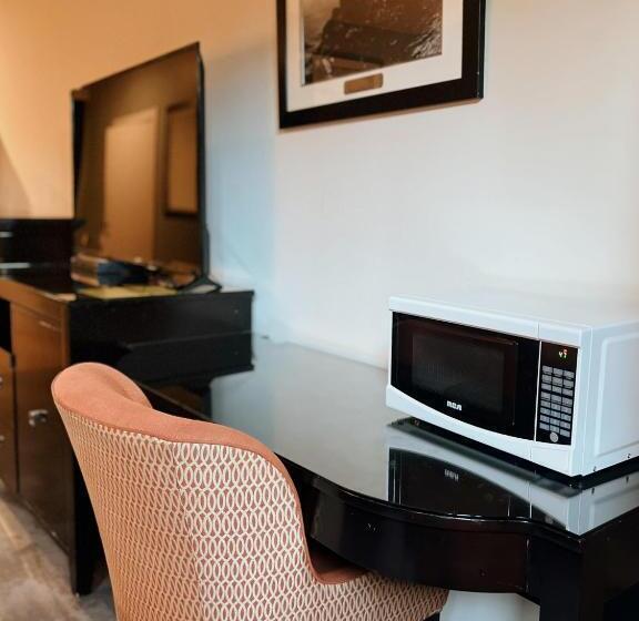 فندق Big Bird Inn